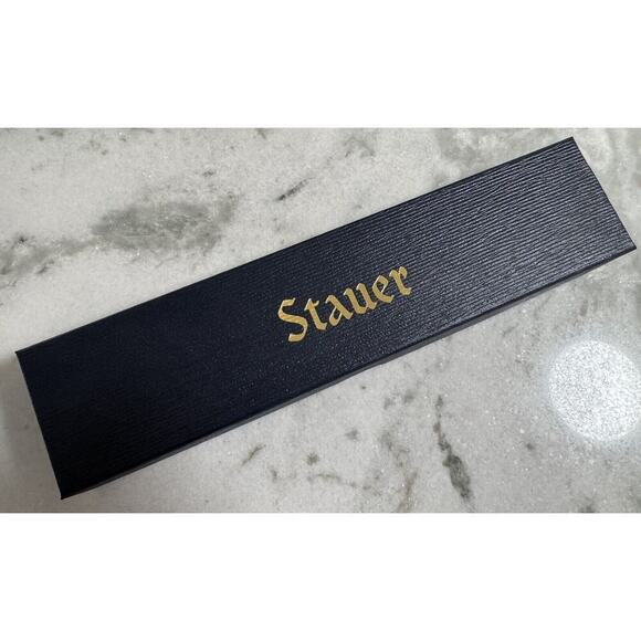 Stauer Large Amethyst Stone Link Bracelet Gold Tone - Picture 5 of 5